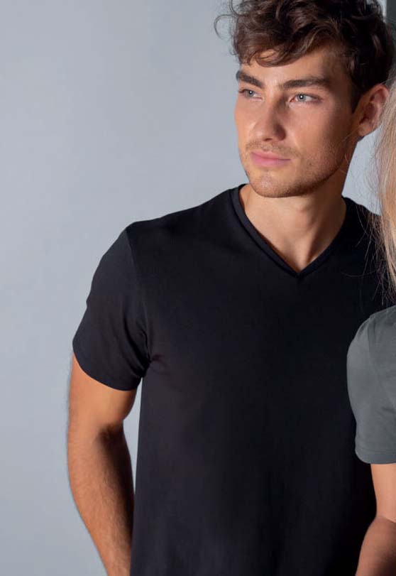 Herren-Shirt V-Neck kurzarm Regular Fit
