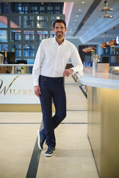 BT Herren BUTLER 5-Pocket Chino RegFit von Brook Taverner