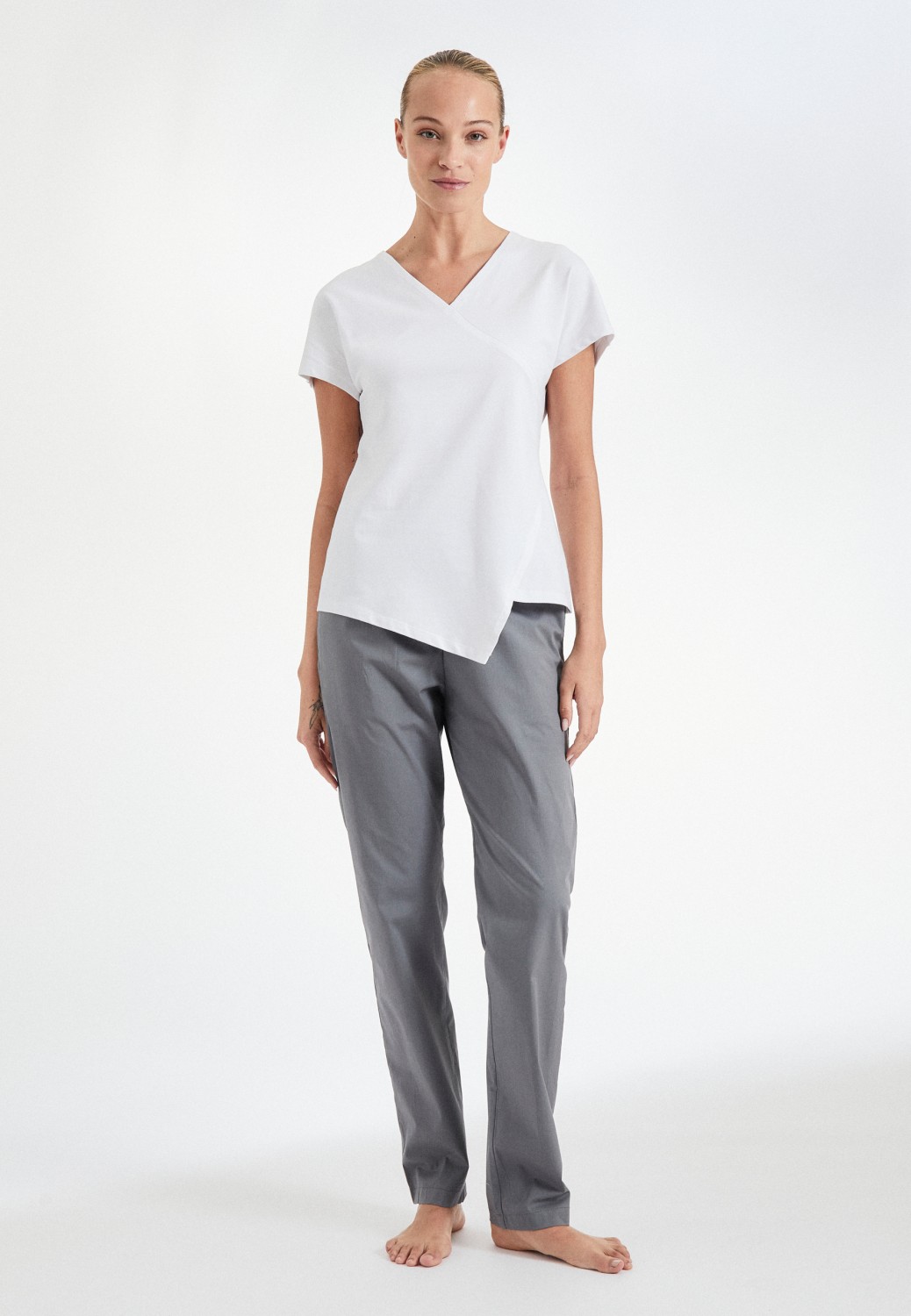 BCN Damen T-Shirt Stretch NEU für Service , Wellness und Care