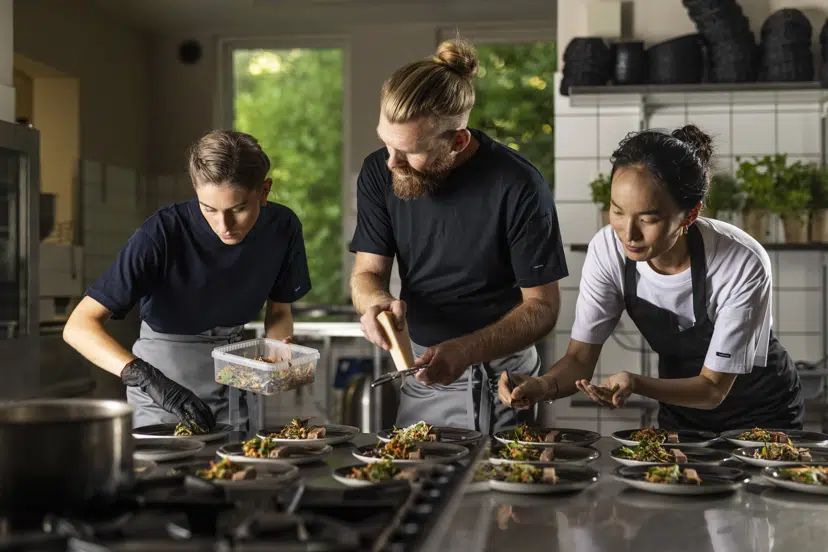 Koch T-Shirt Every Wear mit Halter für Latzschürze von KENTAUR