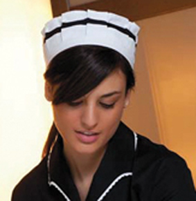 Hausmädchen Haube  schwarz-weiß