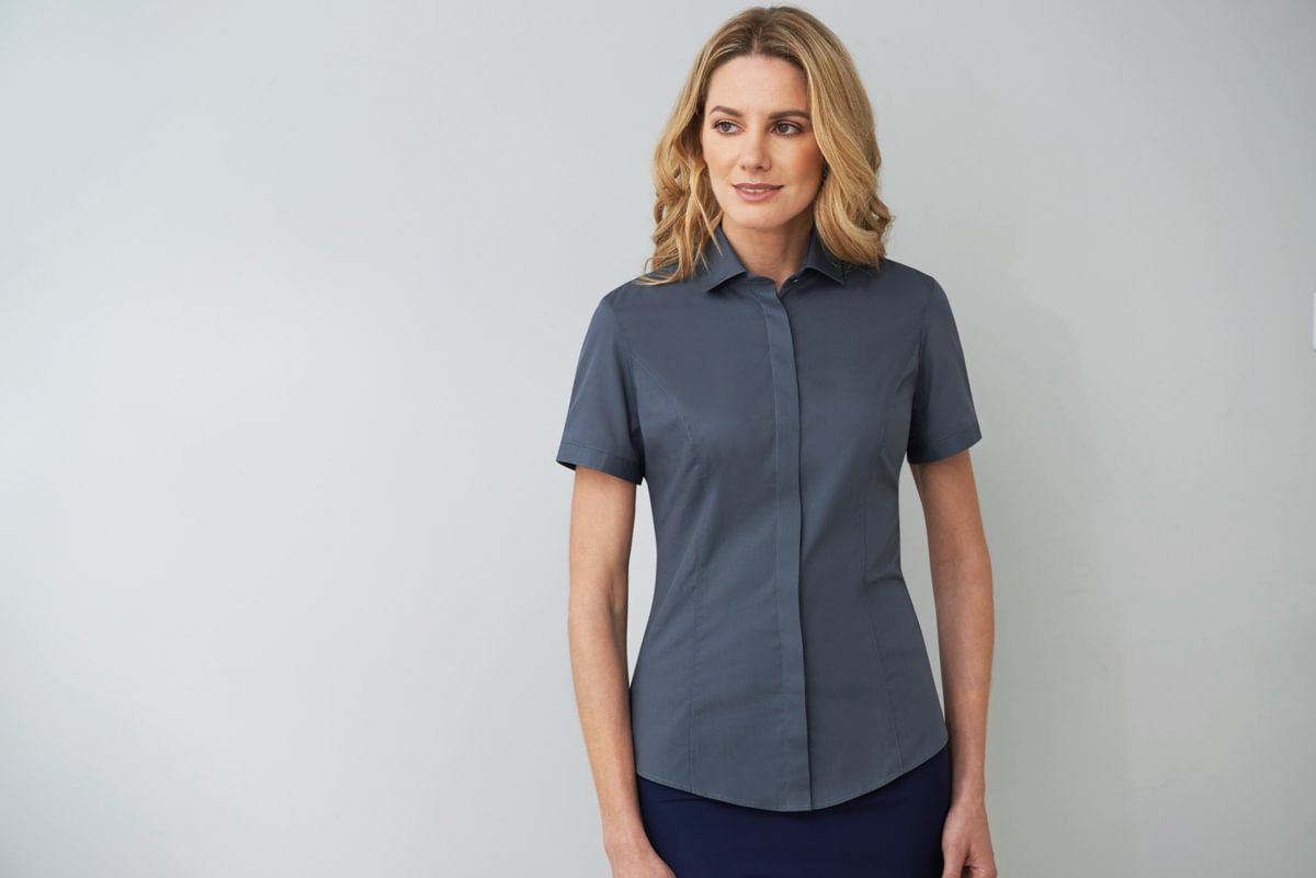 Bluse MODENA 1/4 Arm 55% BW 45% PES Regular Fit